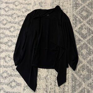 CLARA SUNWOO Classic Black Top